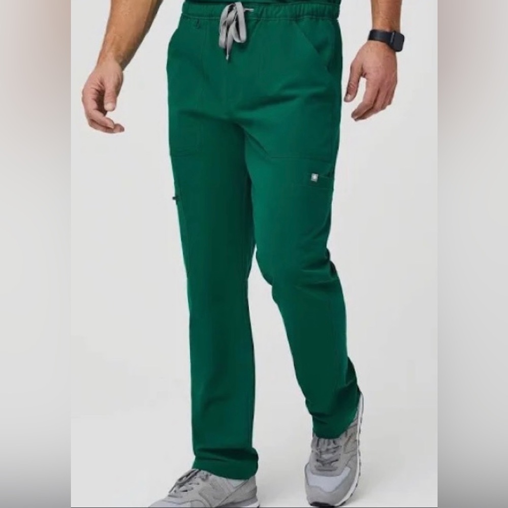 FIGS Cairo Cargo Scrub Pants, Small/Short